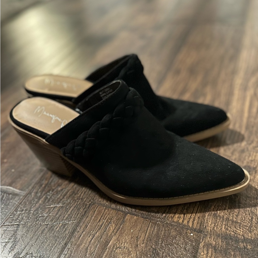 Black suede heeled clogs